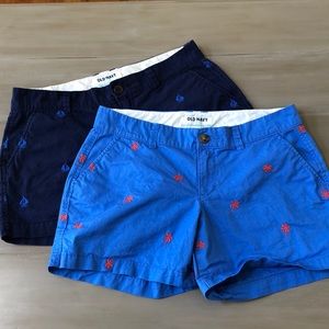 Fun print 2 short bundle. Size 2